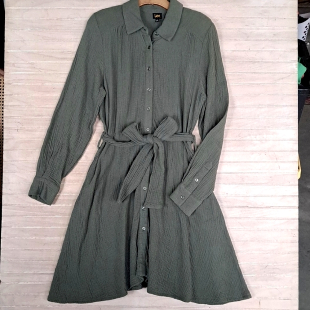 Lee Gauza Cotton Button Down Belted Shirt Dress Pockets Comfy Causal Lightweight